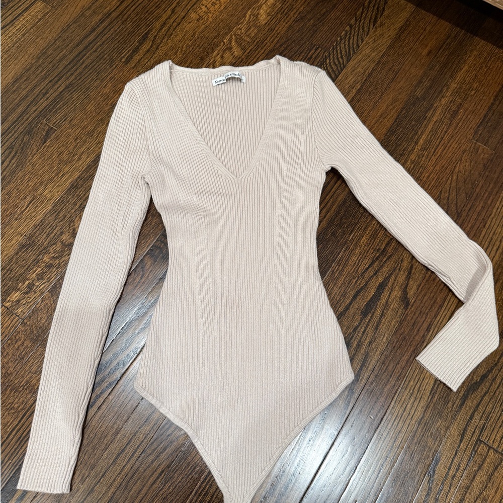 Abercrombie & Fitch Cream Ribbed Bodysuit